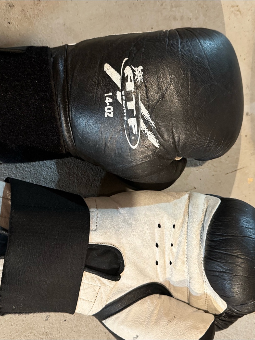 14oz Black and White Boxing Gloves - Men Accessories